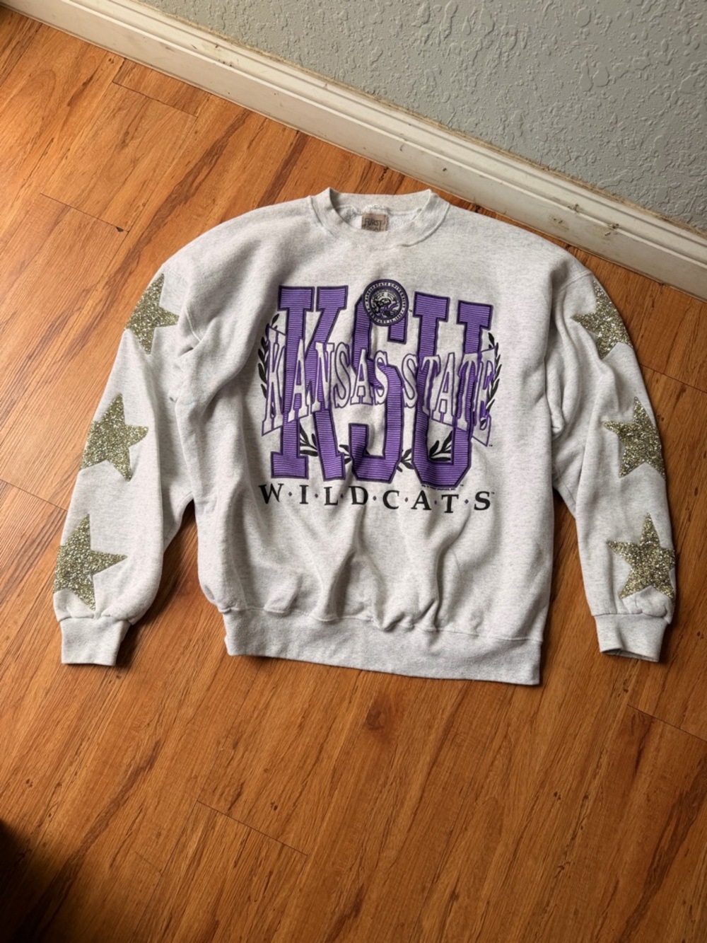 Kansas State Wildcats Gray Crewneck Sweatshirt with Purple Logo